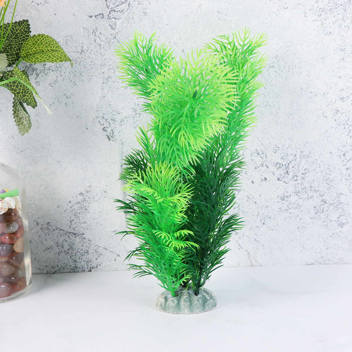 Aquarium Fish Hiding Spot - 5Pcs Ultra Realistic Artificial Water Grass